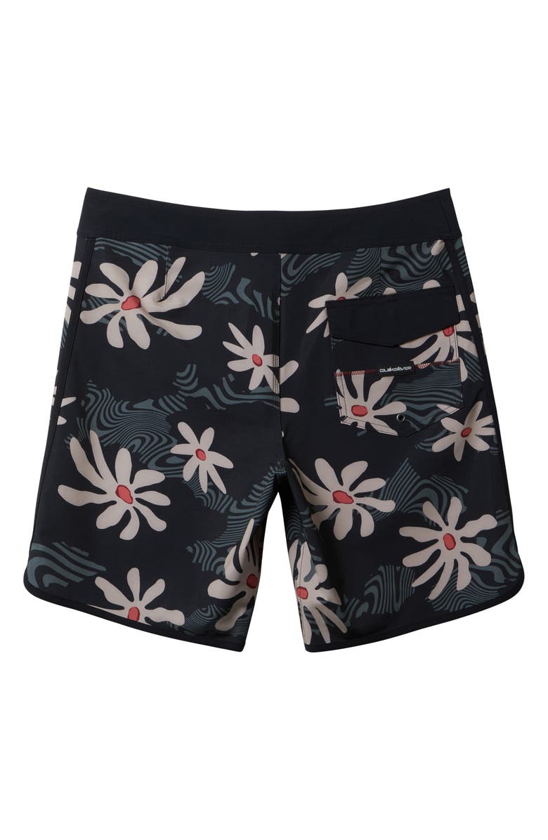 Quiksilver Surfsilk Scallop Swim Trunks, Alternate, color, 