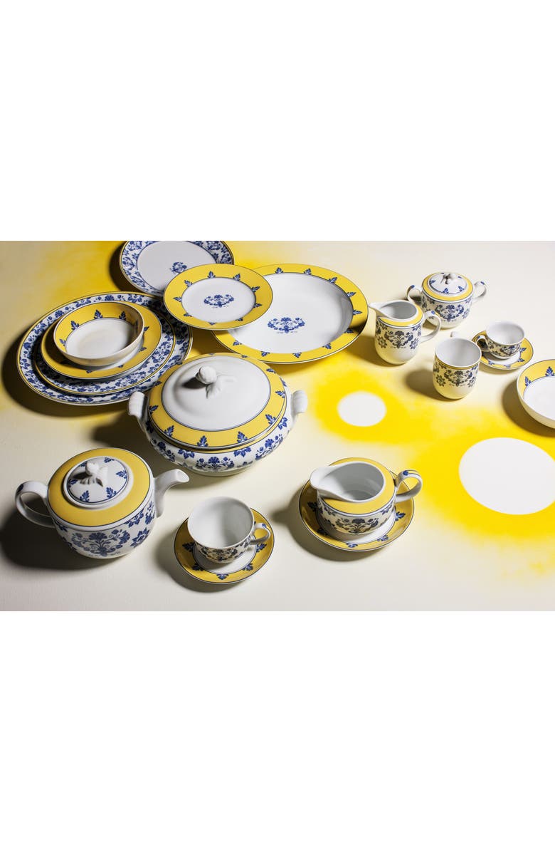 Vista Alegre Oscar de la Renta Castelo Branco 4-Piece Place Setting, Alternate, color,