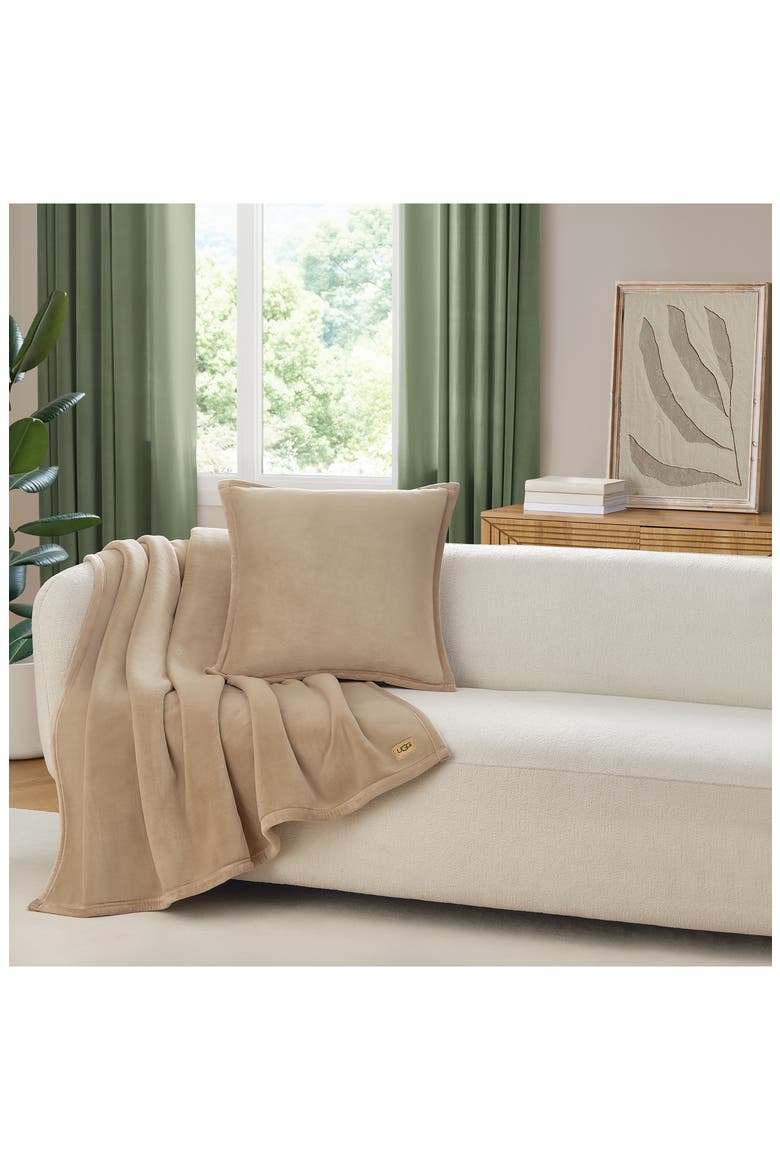 Coco Throw Blanket, Alternate, color, MUSTARD SEED