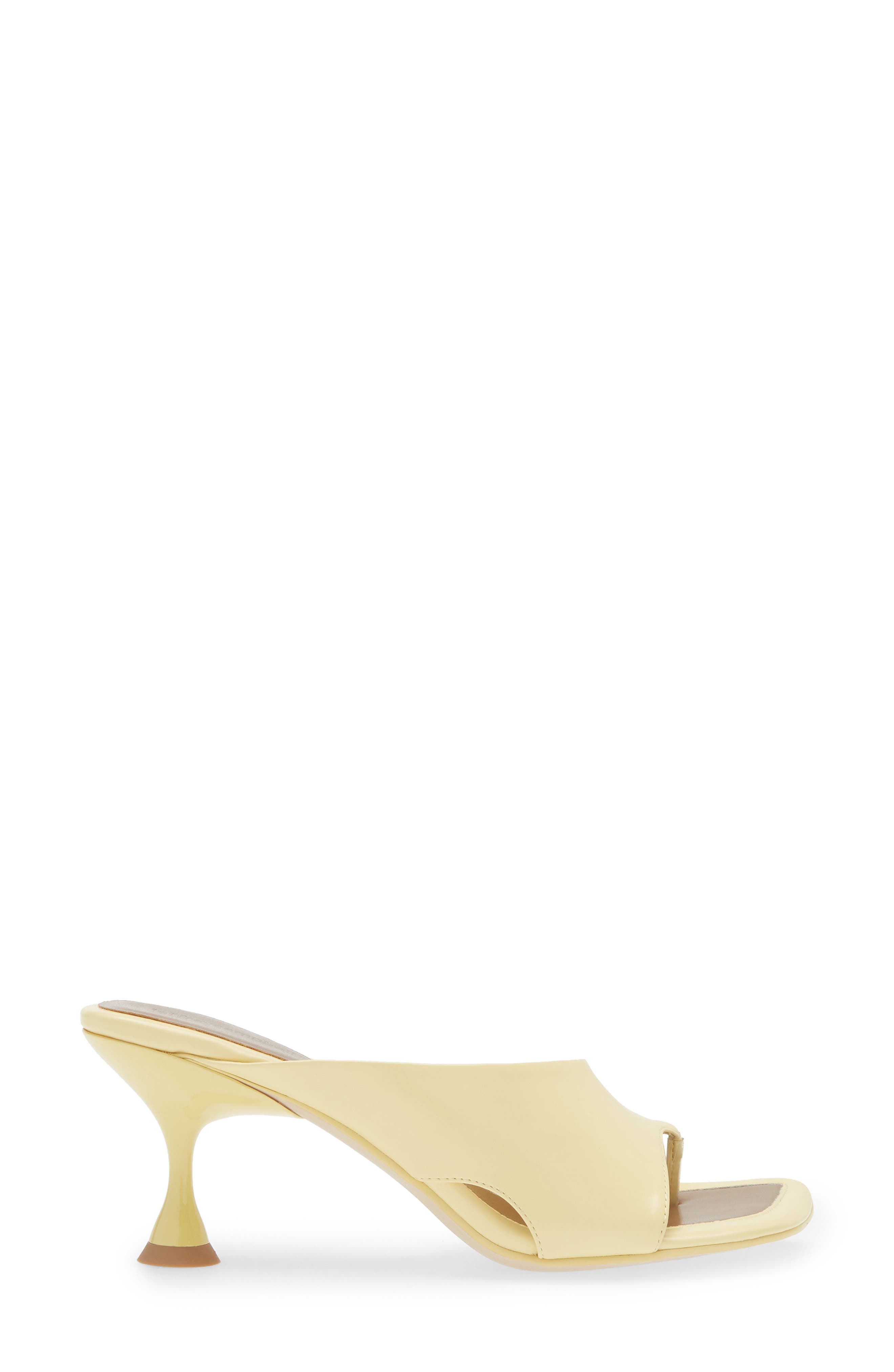 Primordial Mule, Alternate, color, LIGHT YELLOW TAUPE