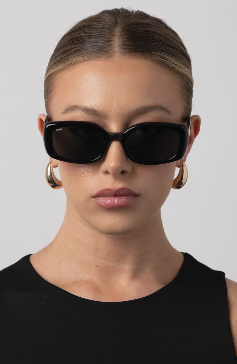 OTRA EYEWEAR Daisy Oval Sunglasses, Alternate, color, Black/ Smoke