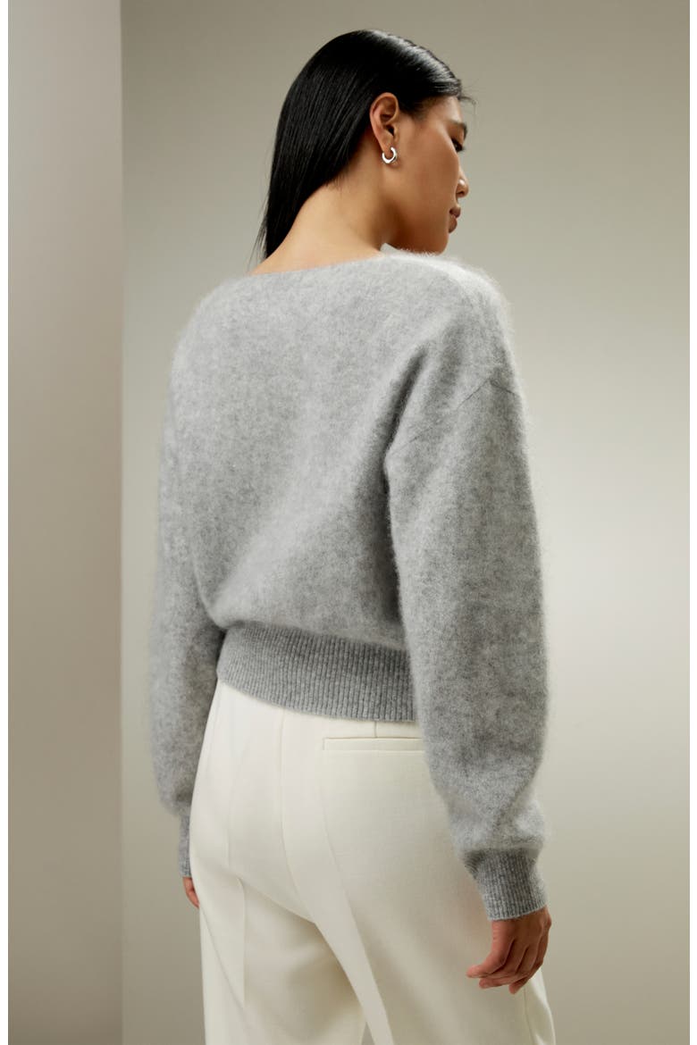 Women's Cropped V-Neck Cashmere Sweater, Alternate, color, Light Gray