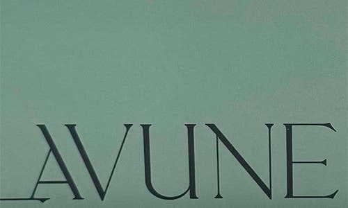 Lavune No. 5 Evergreen Candle In Green