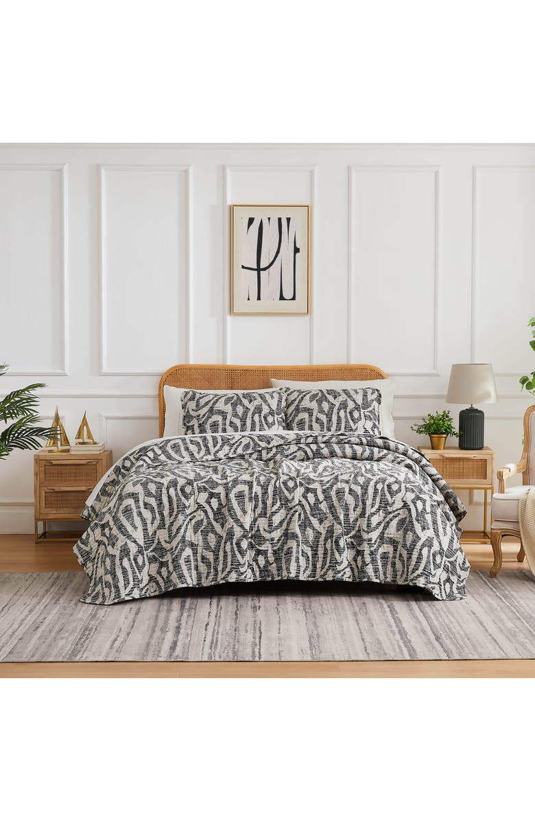 SOUTHSHORE FINE LINENS Khari Quilt & Sham Set, Alternate, color, Charcoal