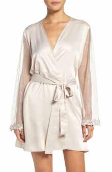 Showstopper Robe