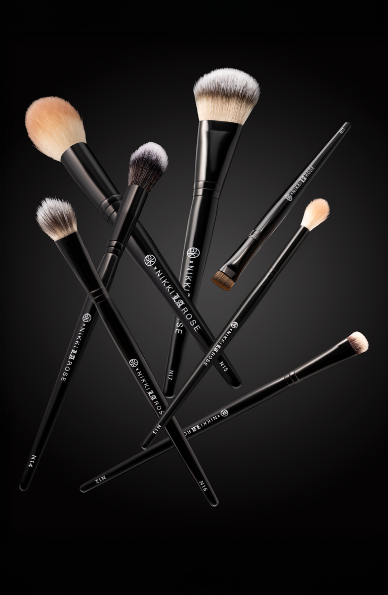 BK Beauty Nikki La Rose Pro Artist Brush Set, Alternate, color, Black