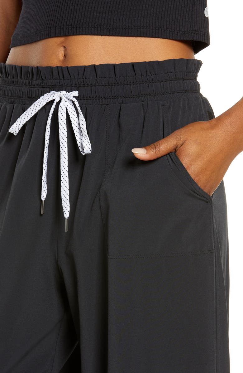 Zella Getaway Paperbag Waist Wide Leg Ankle Pants, Alternate, color,