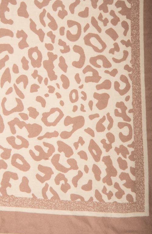 Saachi Reversible Scarf In Brown