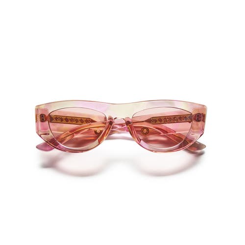 Vada Tokio Sunglasses In Pink