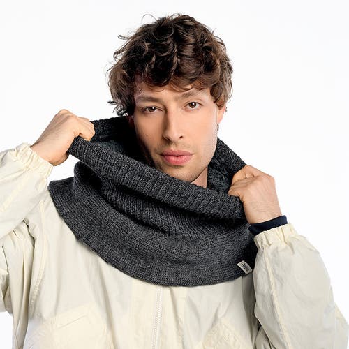 Nirvanna Designs Hank Neckwarmer In Blue
