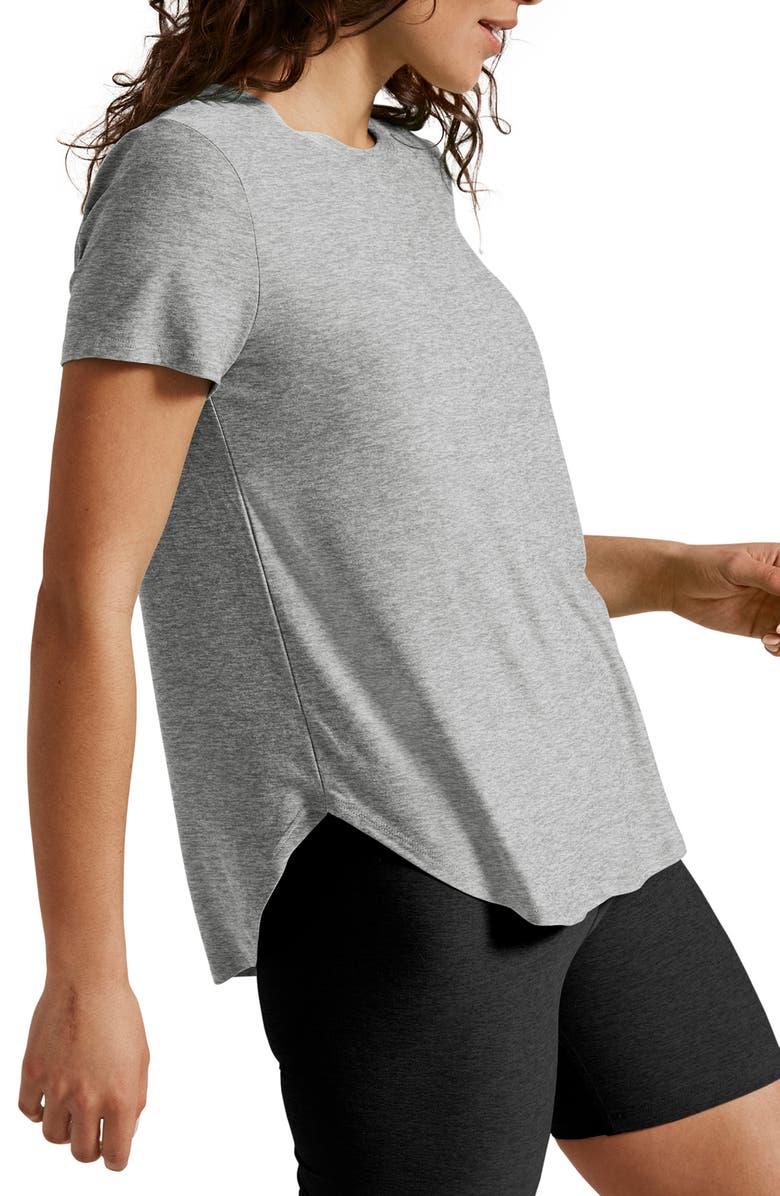 Beyond Yoga On the Down Low T-Shirt, Alternate, color, Silver Mist