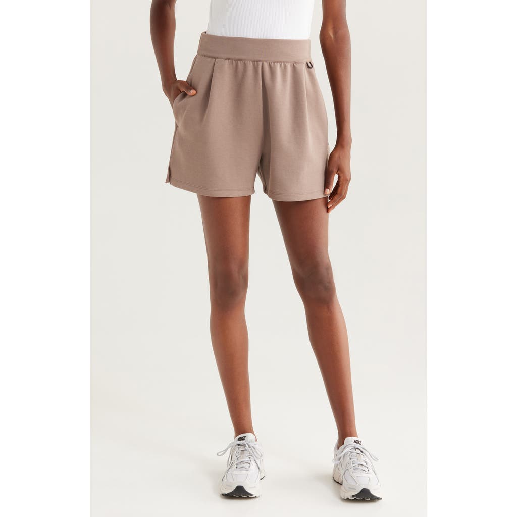 Nike 24.7 Impossiblysoft Dri-fit Mid-rise Loose 4-inch Shorts