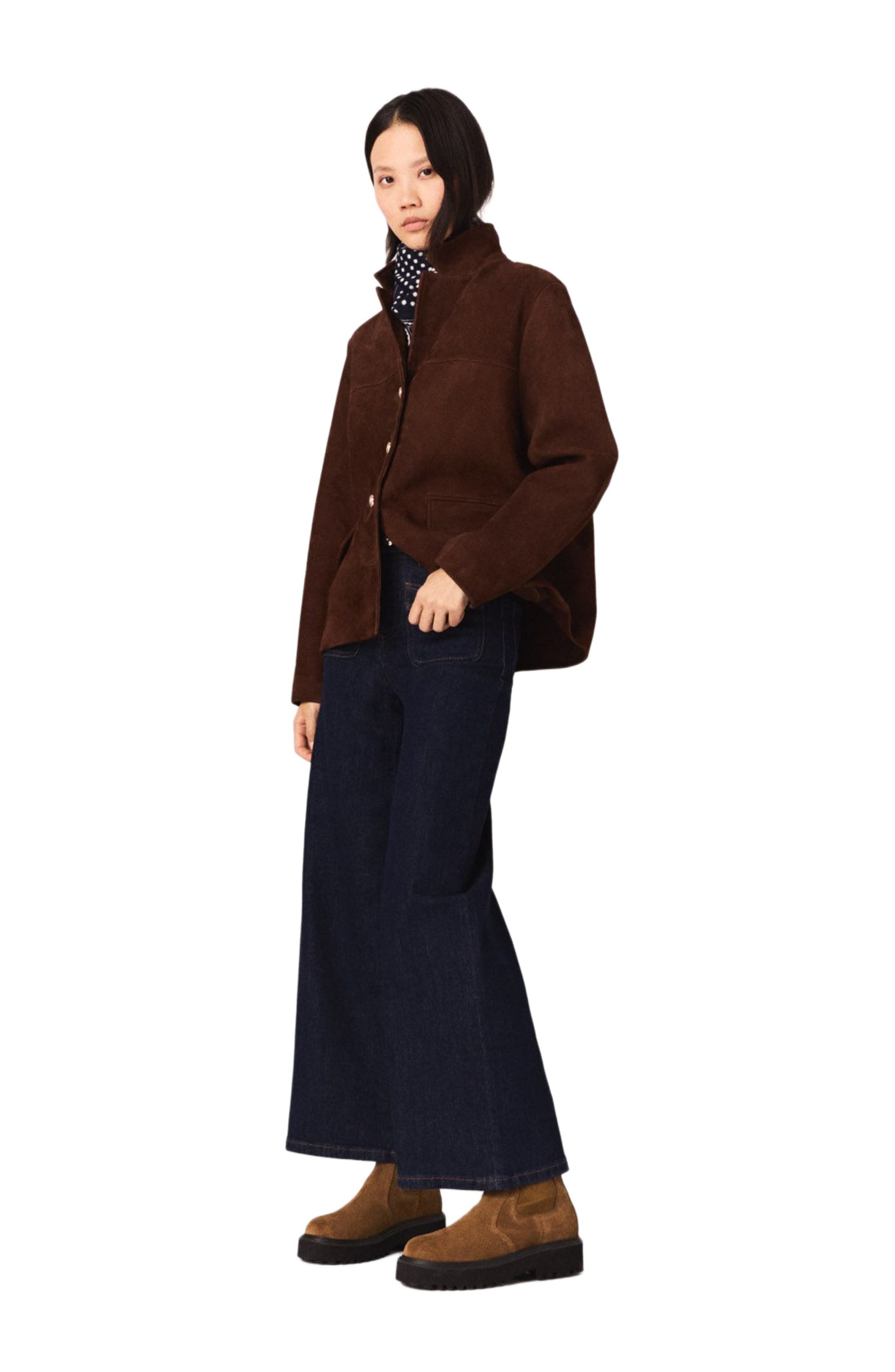 Wide jeans with patch pockets - image 2