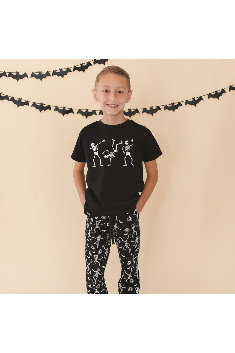 Glow In The Dark Silly Skelly Halloween Short Sleeve T-Shirt, Alternate, color, Black