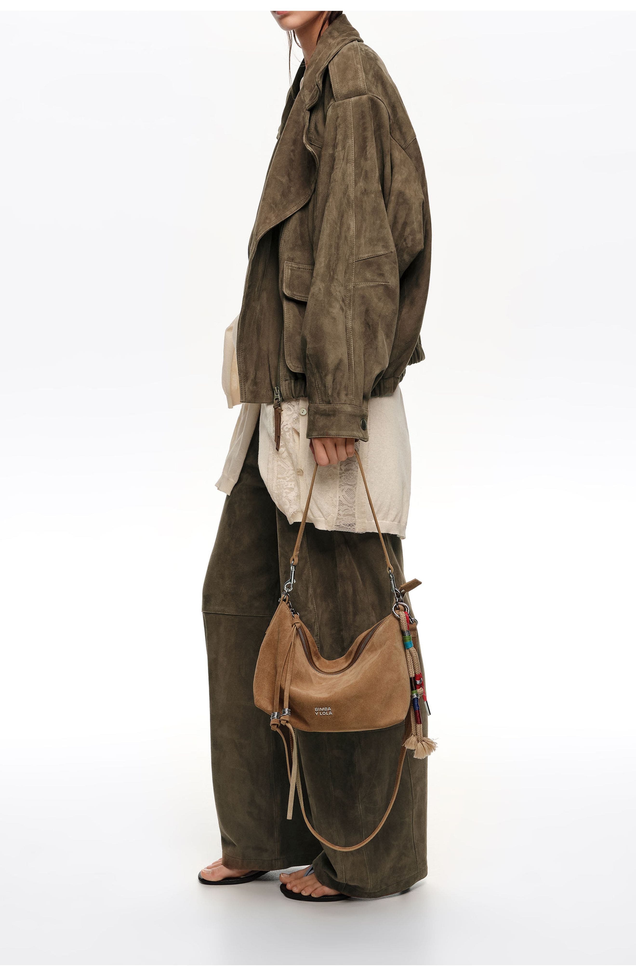 Bimba y Lola Medium Leather Trapecio Bag, Alternate, color, Natural