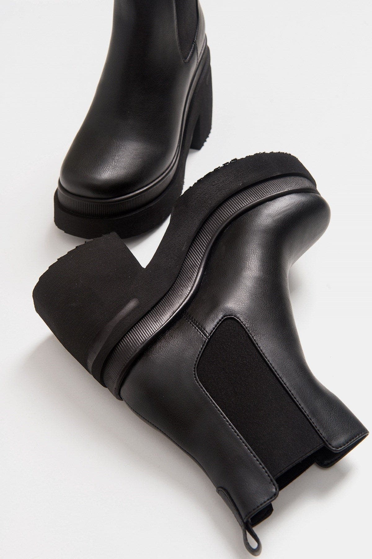 Prologue Shoes Antwerp Chelsea Boot, Alternate, color, Black Faux Leather