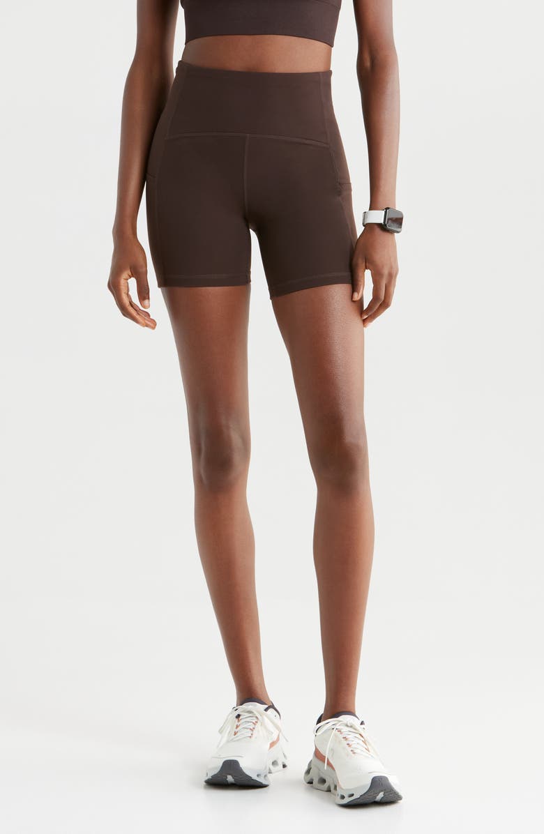 Zella Studio Luxe Pocket Bike Shorts, Main, color, Brown Mole