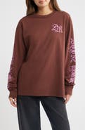 Damson Madder Pleasant Slumber Graphic Long Sleeve T-Shirt