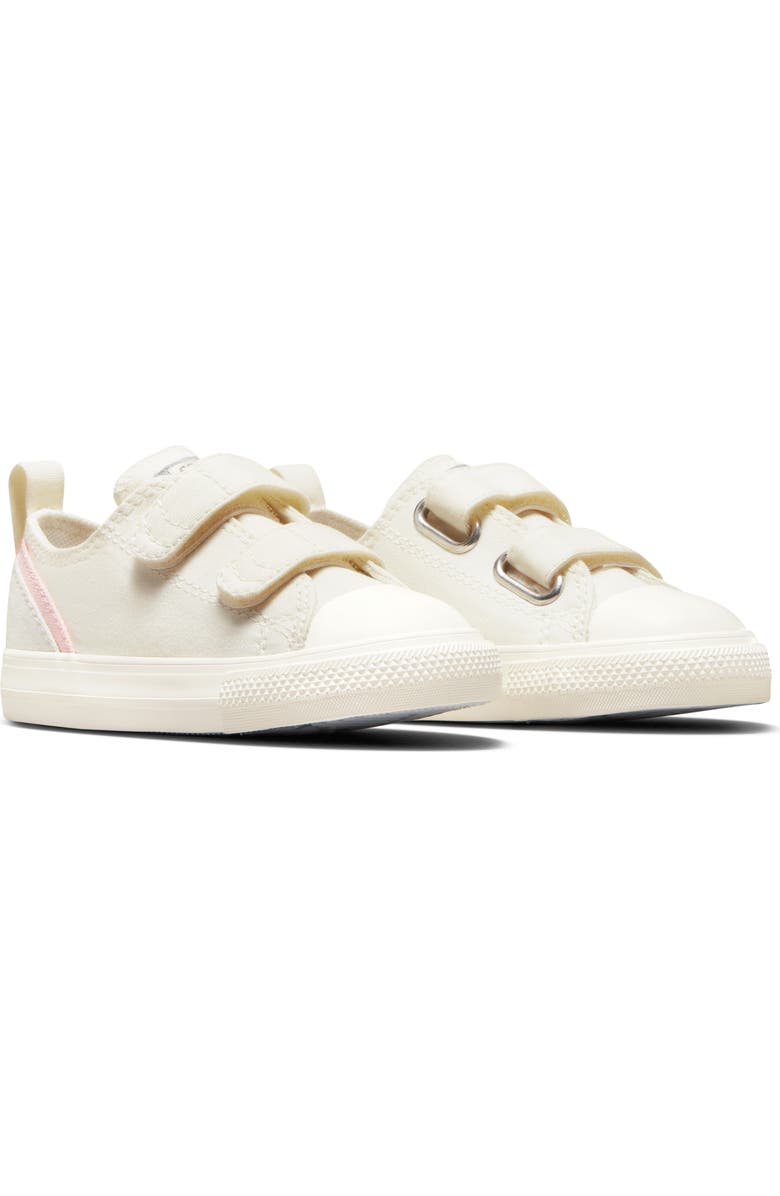 Converse Kids' Chuck Taylor<sup>®</sup> All Star<sup>®</sup> 2V Ox Sneaker, Main, color,