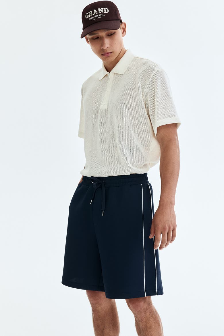 Relaxed-fit Shorts, Alternate, color, Dark blue/white