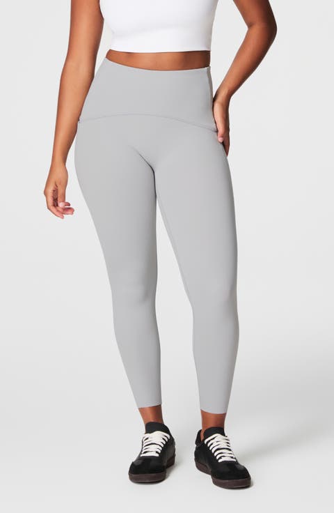 SPANXshape™ Booty Boost® Side Pocket Leggings