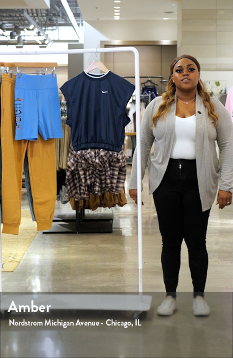 Oversize Jacquard Stripe T-Shirt, sales video thumbnail