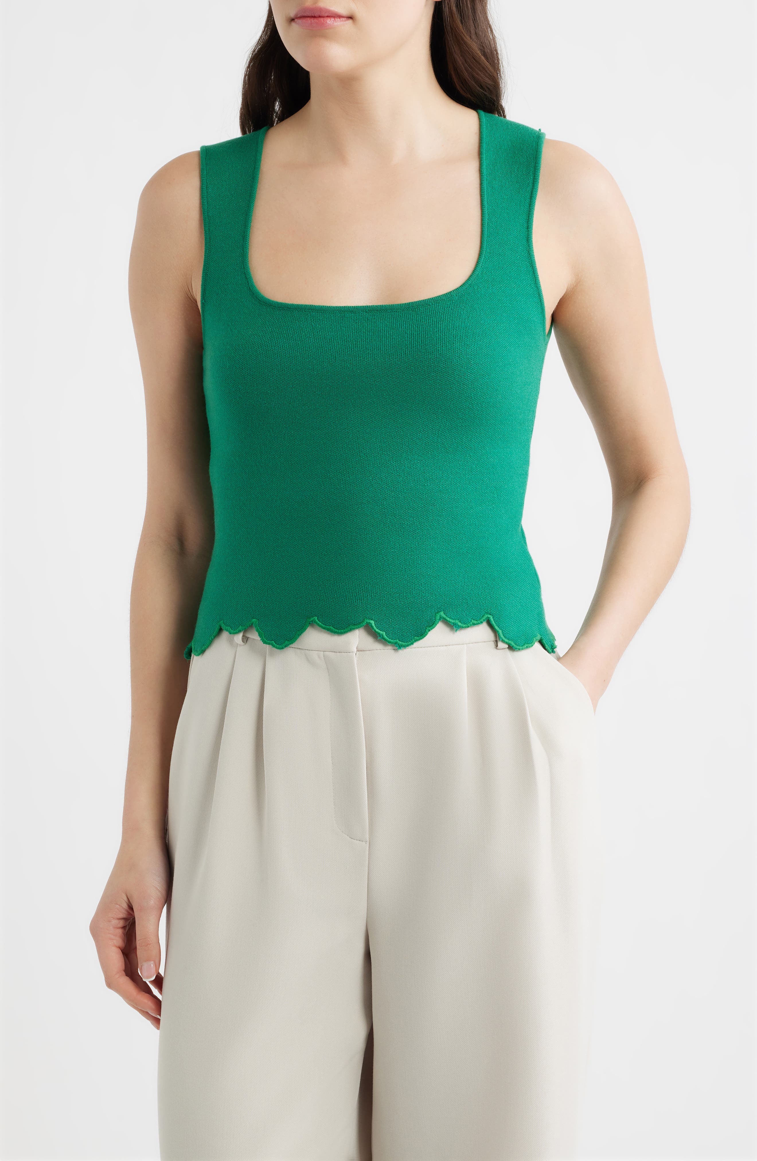 GREEN