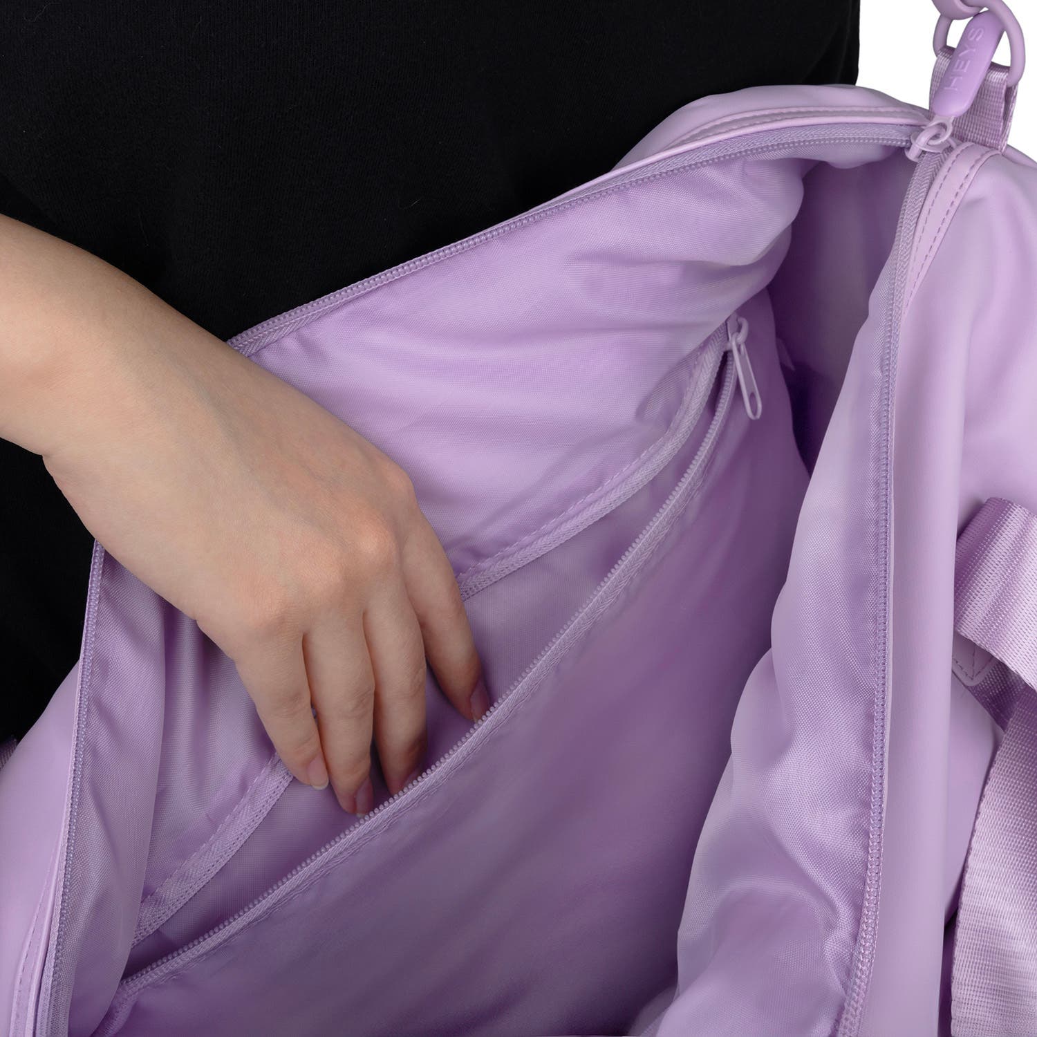 The Puffer Duffel, Alternate, color, Lavender