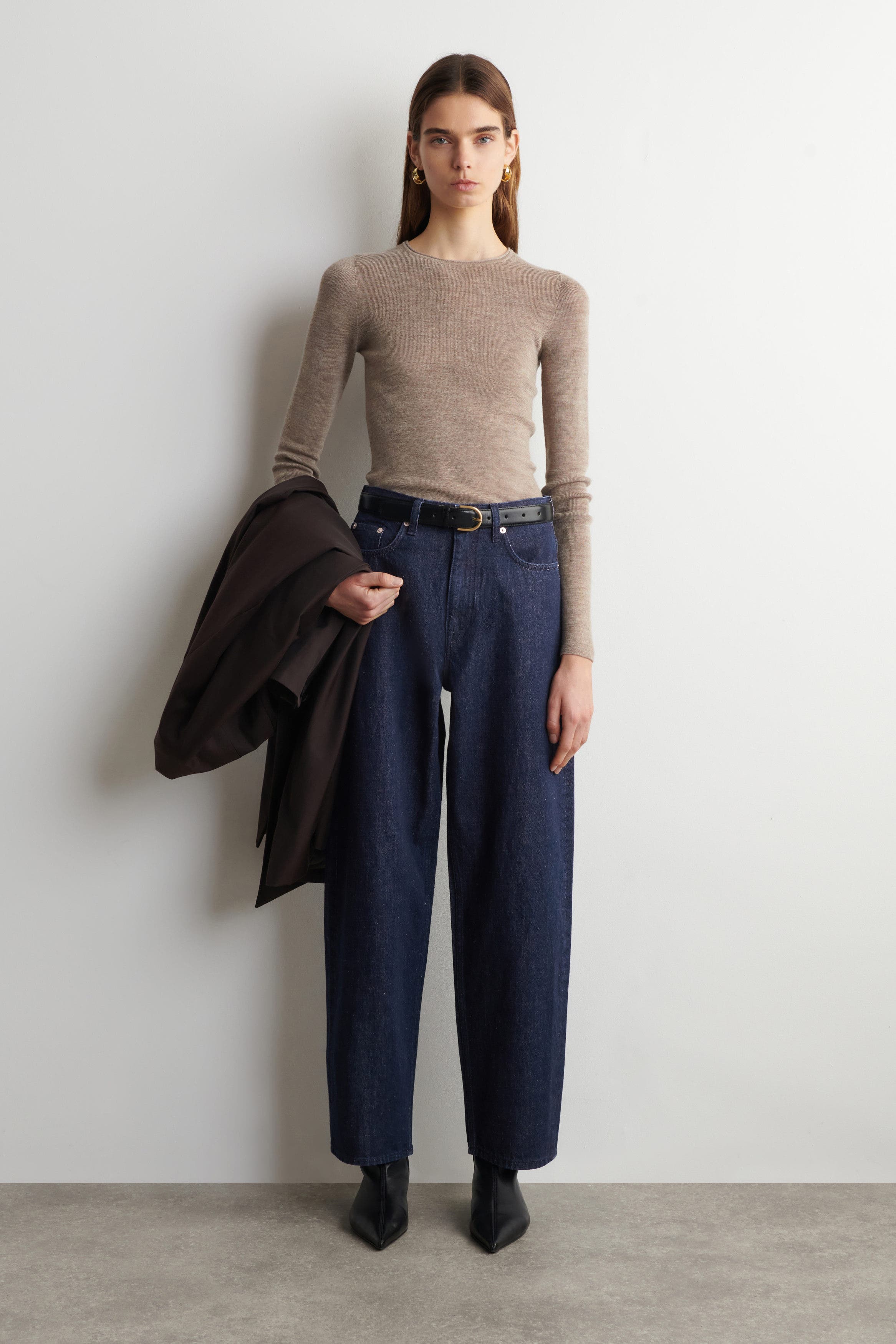 Bay Barrel-Leg Jeans - image 5
