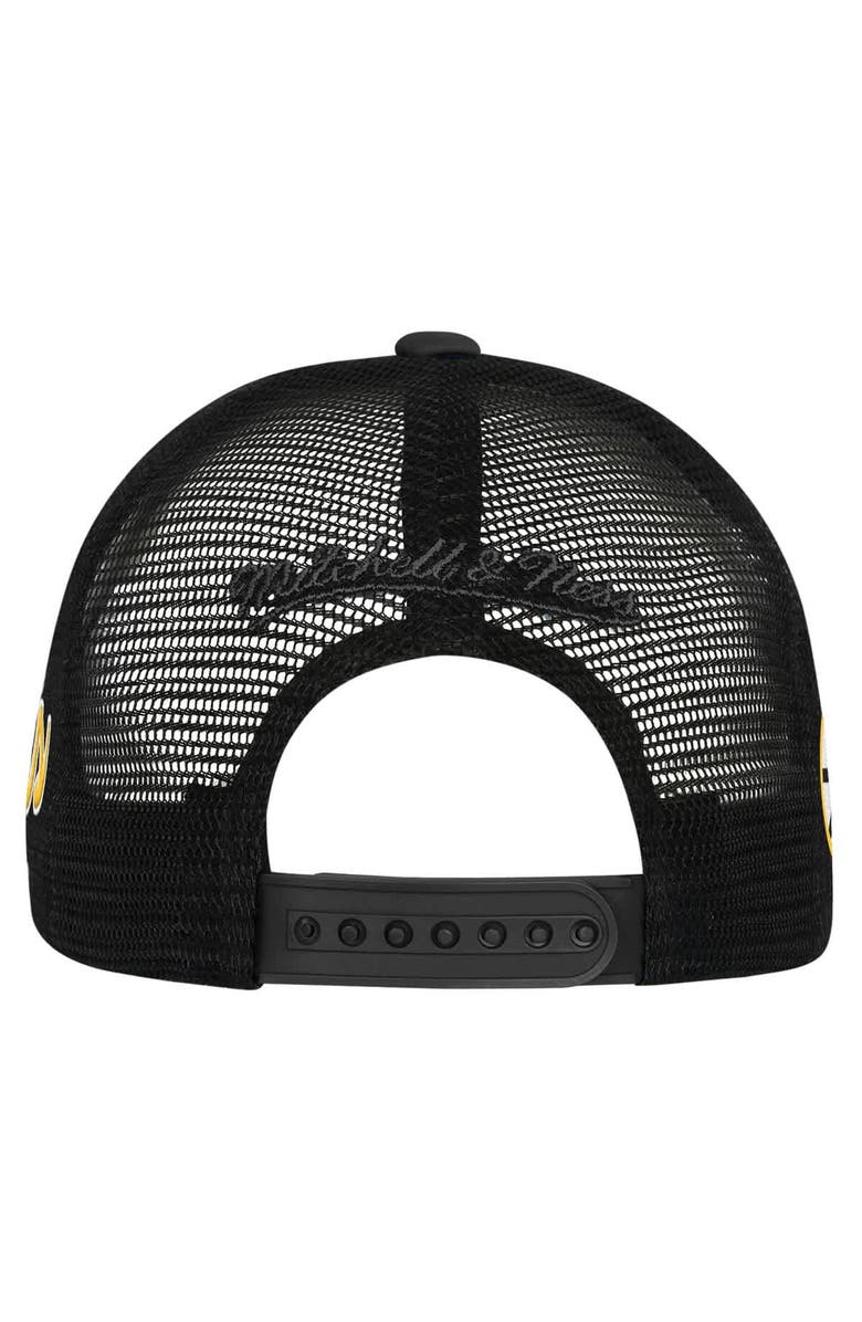 Mitchell & Ness Youth Mitchell & Ness  White Boston Bruins Mascot Adjustable Trucker Hat, Alternate, color, White