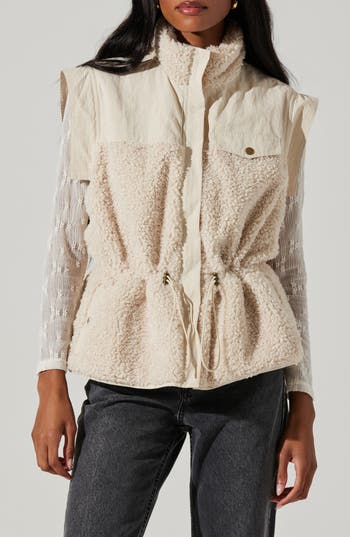 Astr The Label Ivania Fleece Trim Vest In Neutral