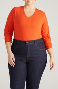 Universal Standard Long Sleeve V-Rex Tee