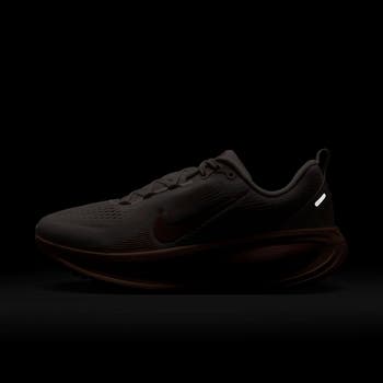 Vomero 18 Running Shoe