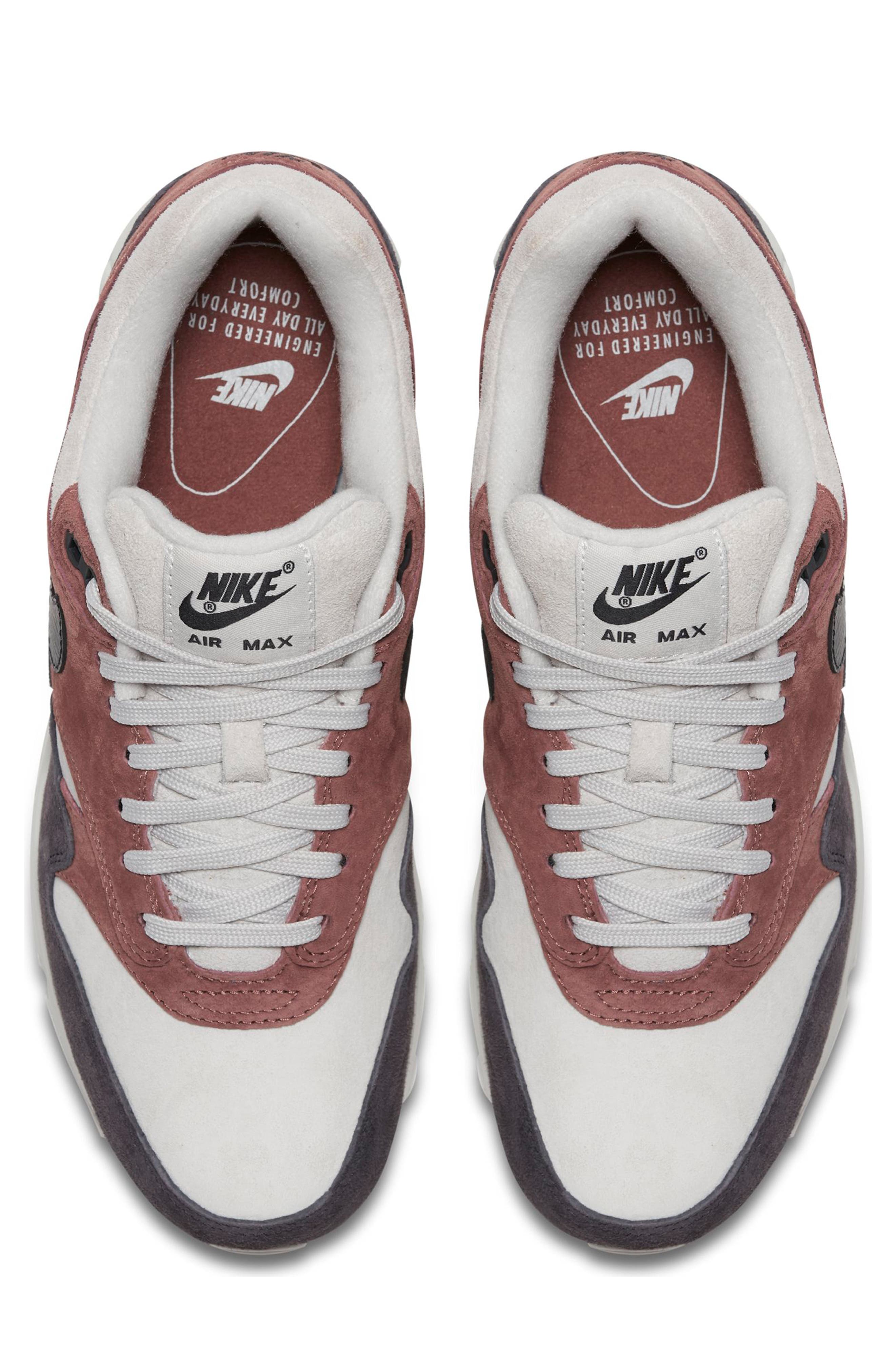 Air Max 90/1 Sneaker, Alternate, color, RED SEPIA/ OIL GREY-VAST GREY