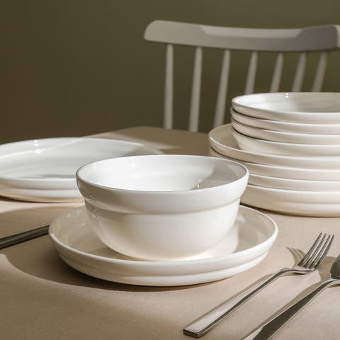 Virtuo Porcelain 24-Piece Dinnerware Set