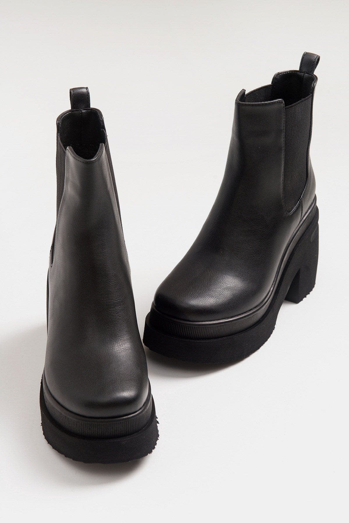 Prologue Shoes Antwerp Chelsea Boot, Alternate, color, Black Faux Leather