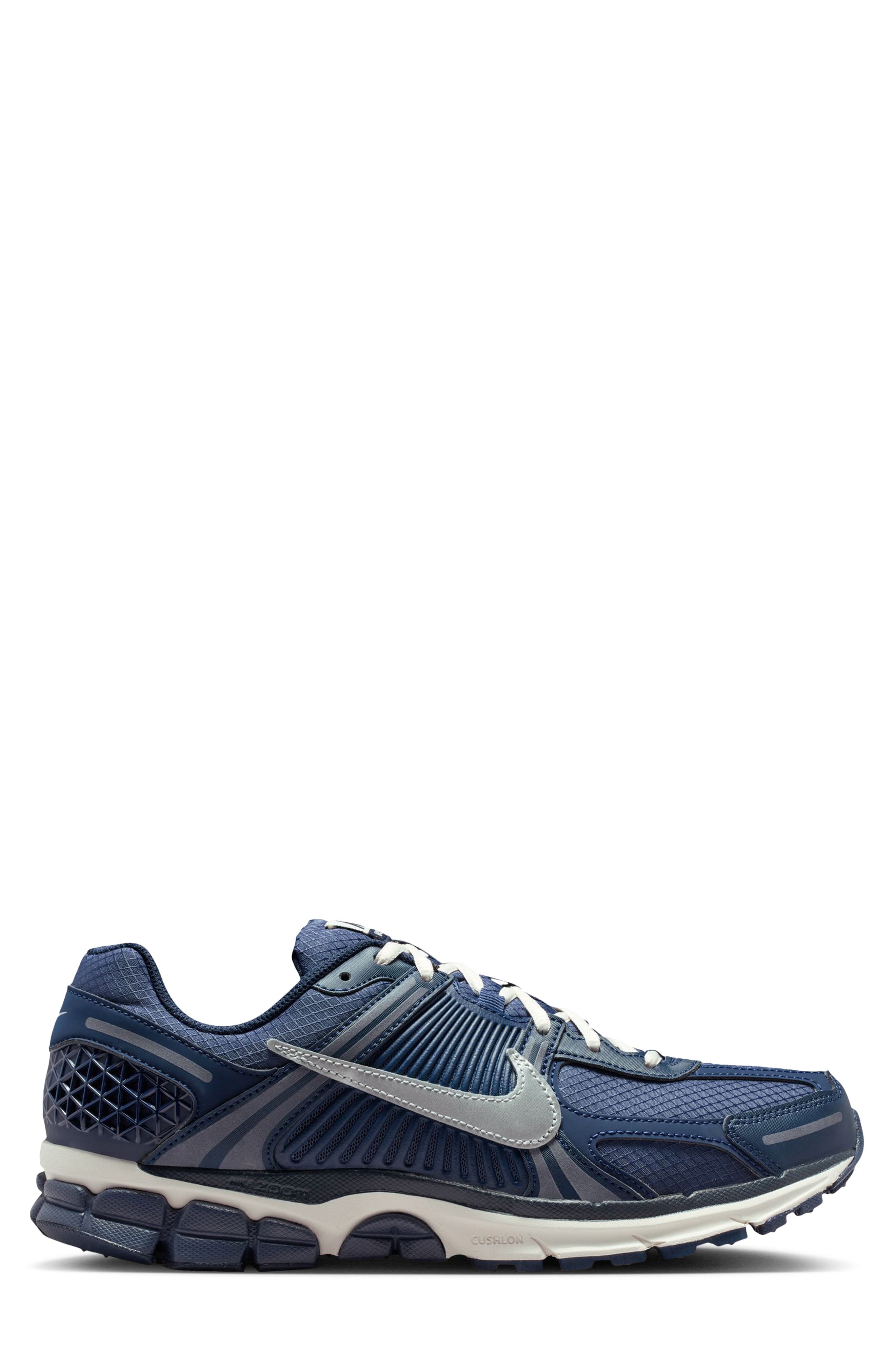 Nike Zoom Vomero 5 SP Sneaker, Alternate, color, 400 Blvoid/M Silv