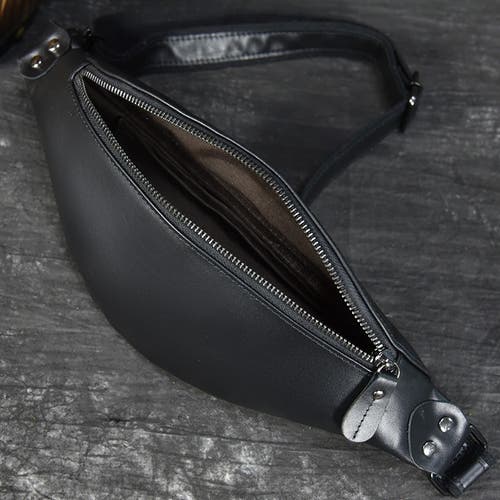 Steel Horse Leather Sigrid Smooth Black Leather Waist Bag | Smooth Black Leather Fanny Pack