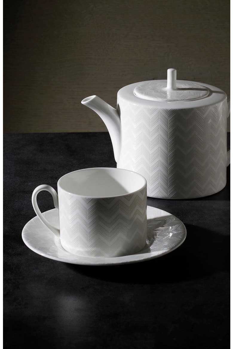 Tea Cup & Saucer ZIG ZAG Set of 6 in Luxury Box White diam. 3.3", H 2.3", cap. 7.5 oz, Saucer diam. 6", Alternate, color, White