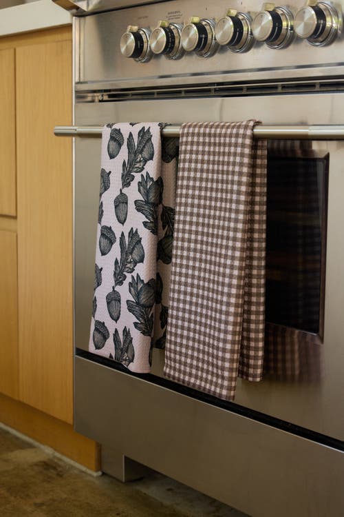 Geometry Kitchen Tea Towel Set In Brown