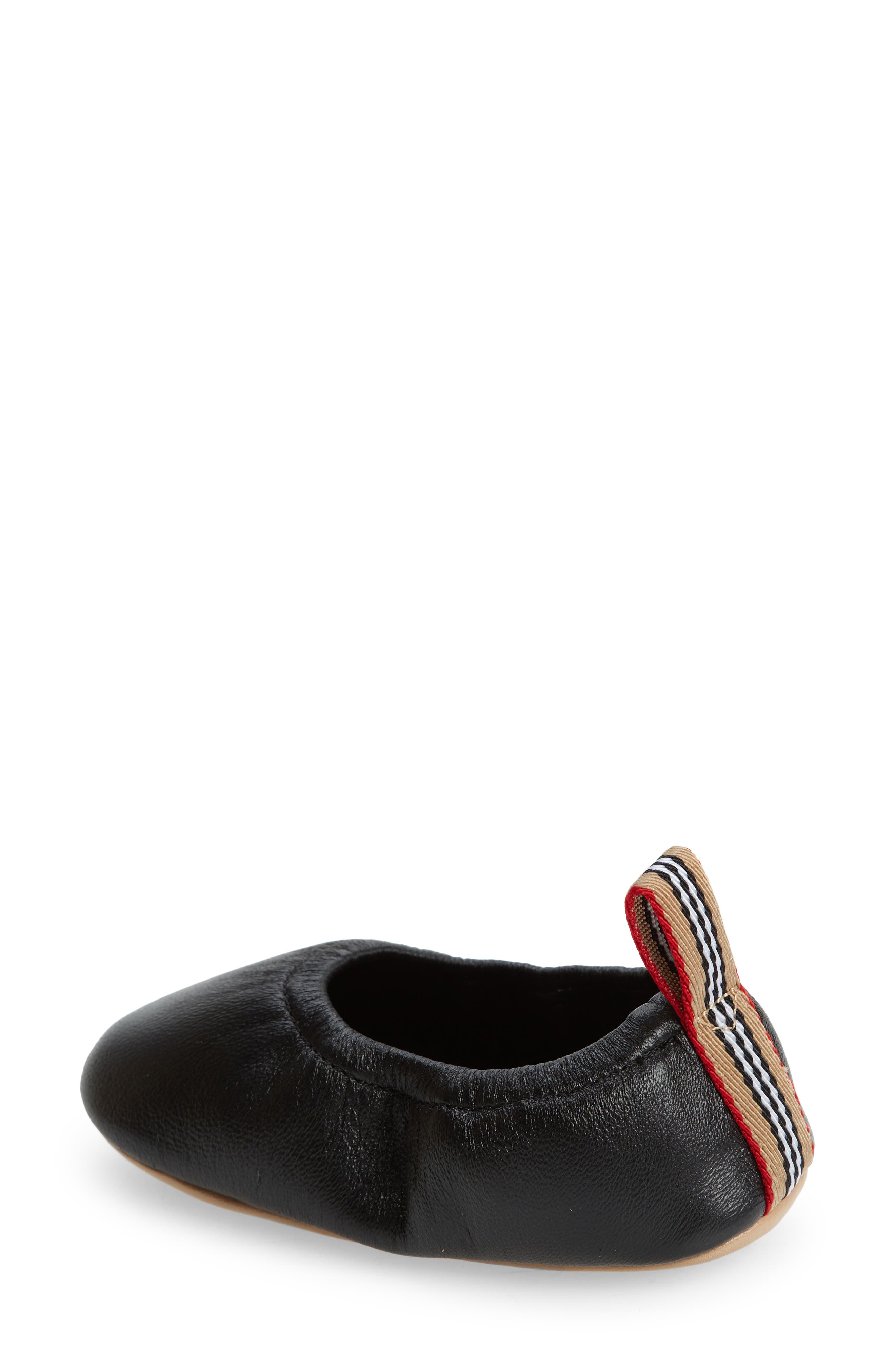 Burberry Layne Ballet Crib Shoe, Alternate, color, 