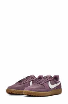 Field General Sneaker