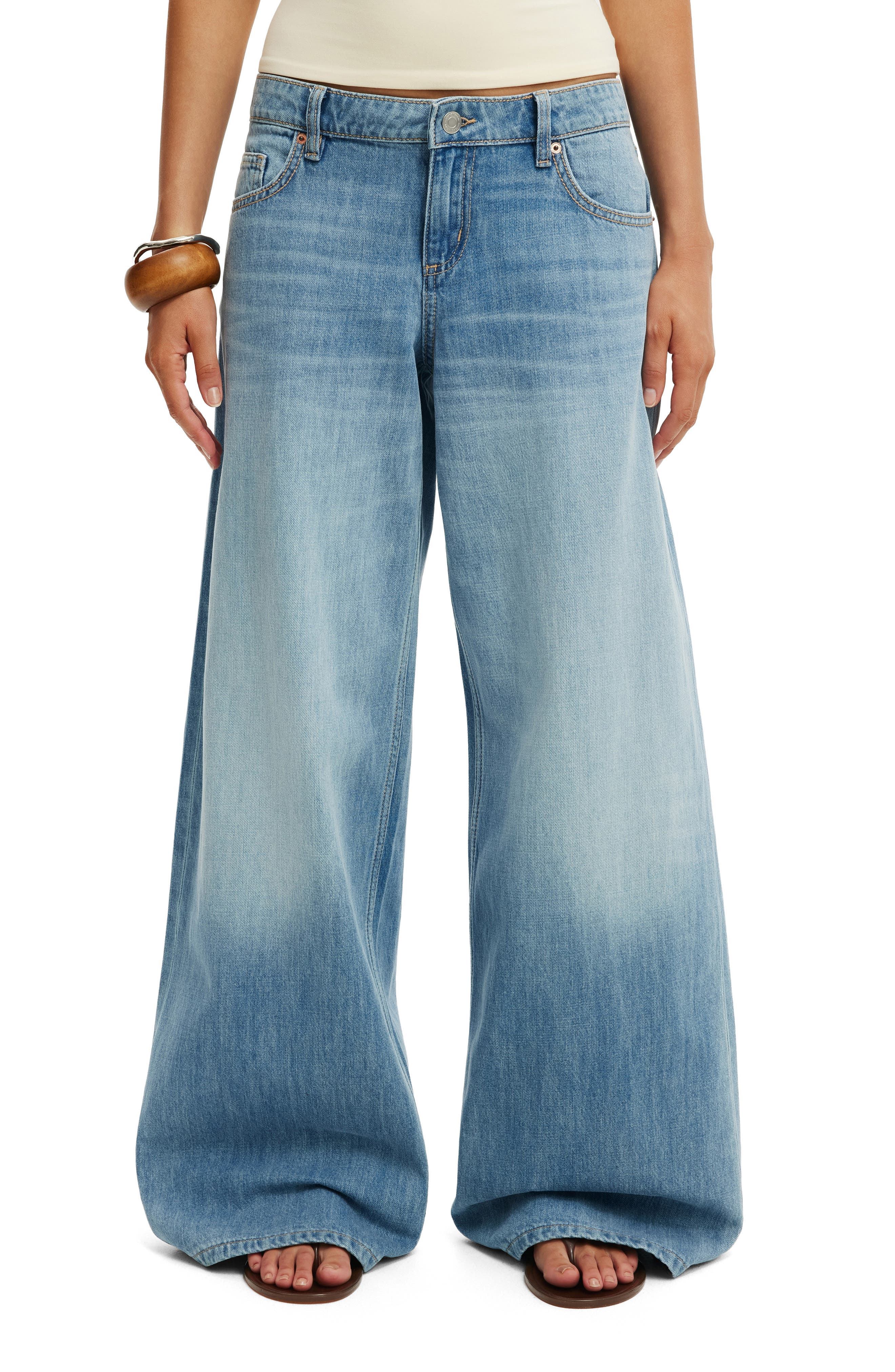 selected FAIRLIGHT BLUE STITCH