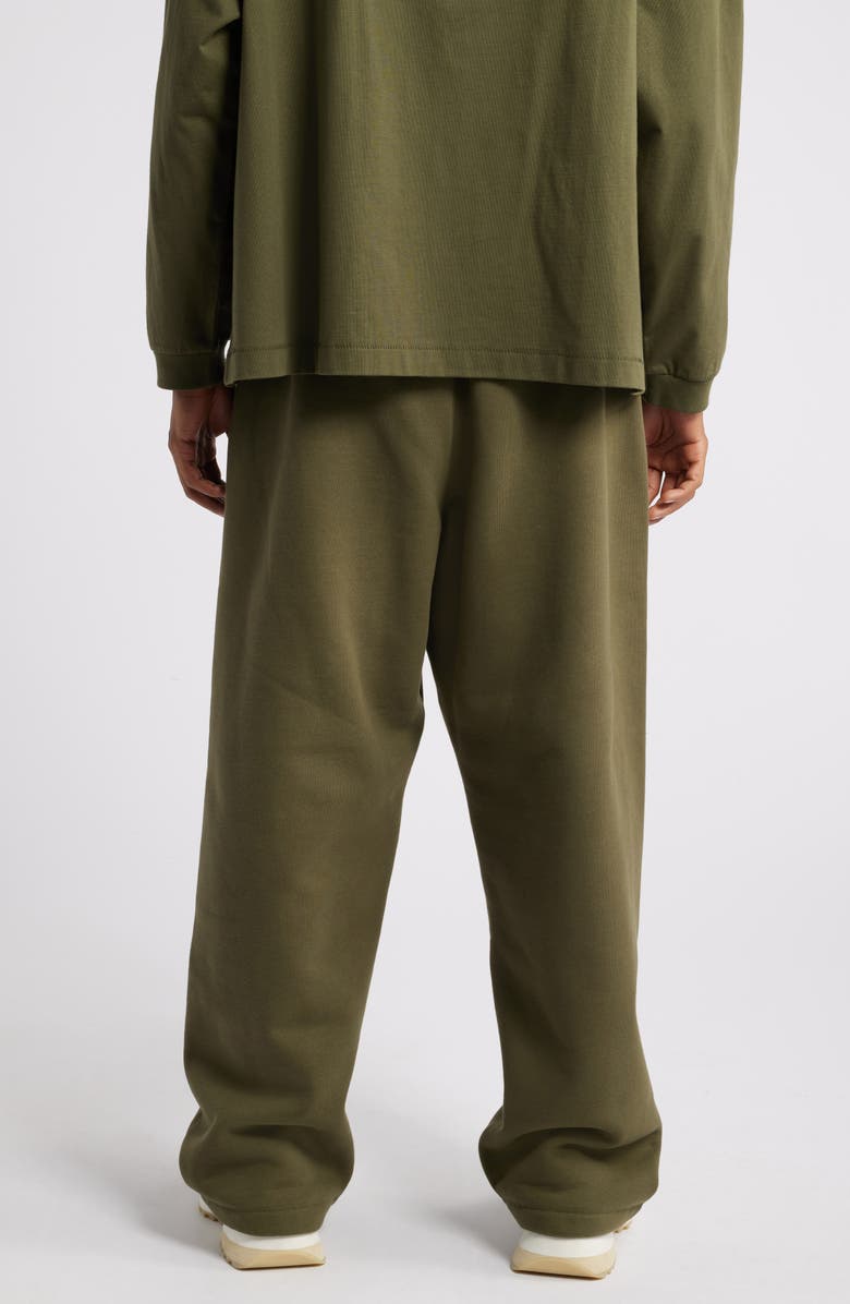 Fear of God Essentials Relaxed Fit Cotton Blend Sweatpants, Alternate, color, 