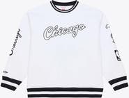 Mitchell & Ness Men's Mitchell & Ness  White Chicago Bulls Hardwood Classics Arctic Fleece Sweatshirt