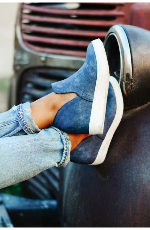 JOURNEE Cardi Wedge Sneaker (Women)