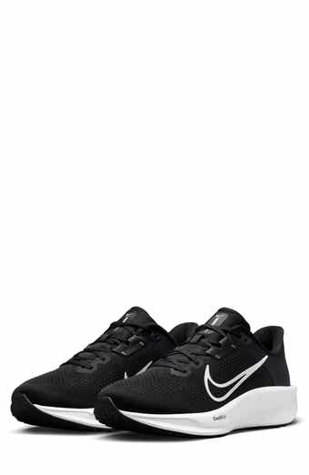 Nike Quest 6 Running Shoe