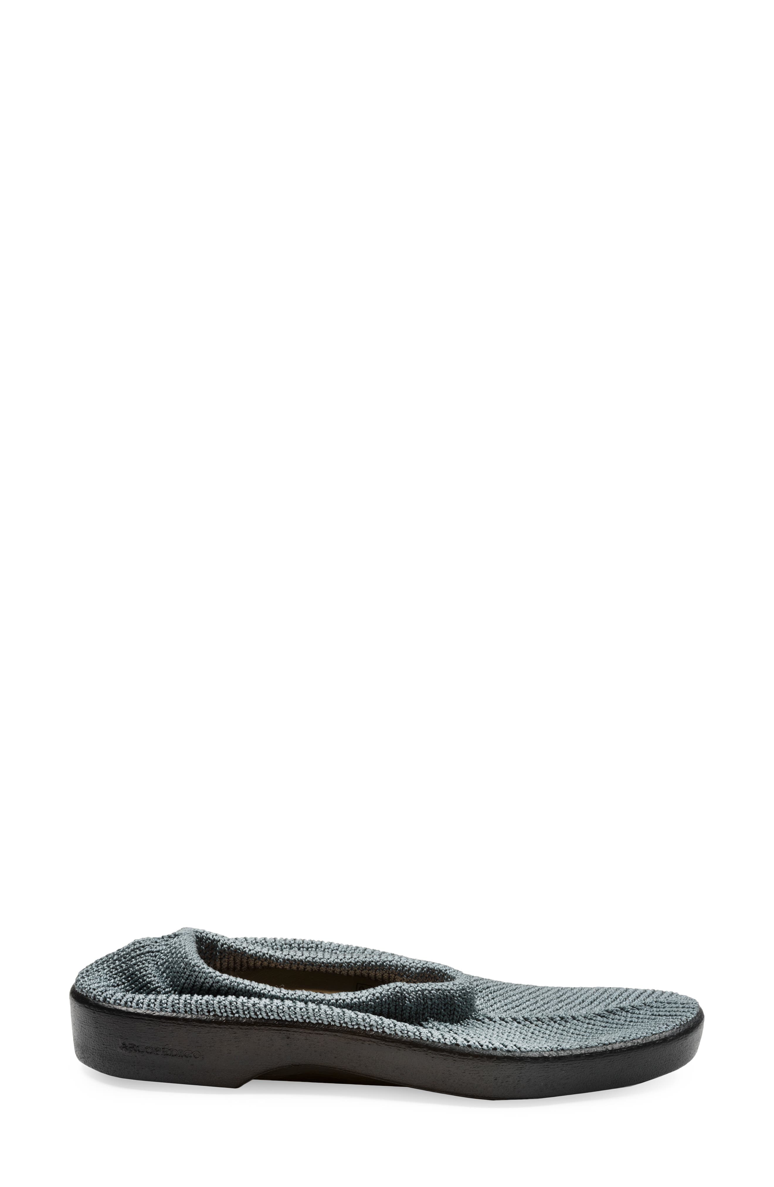 SEC V, Alternate, color, TITANIUM