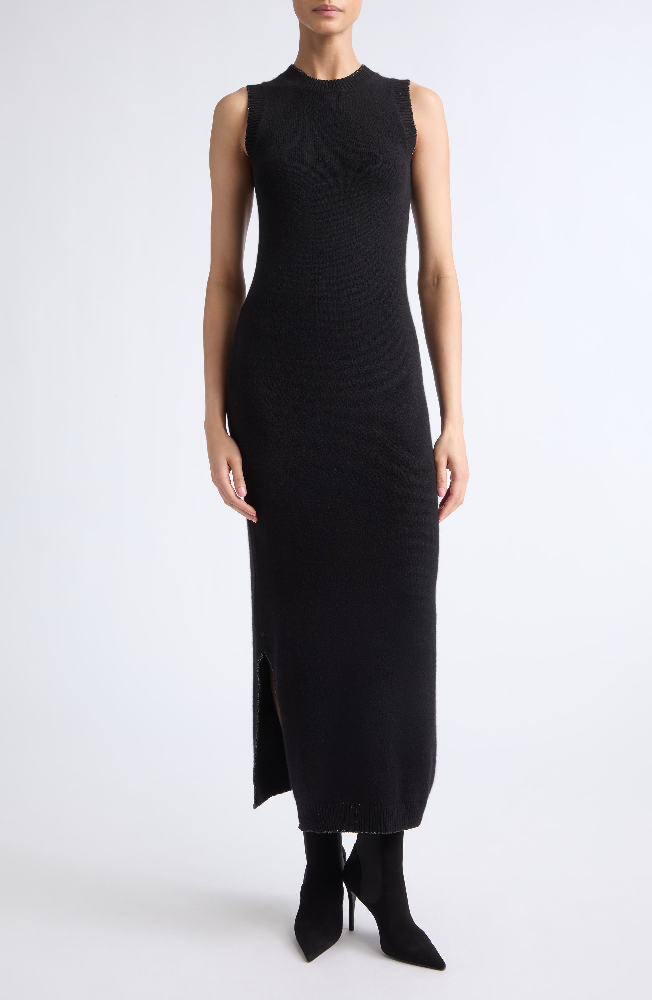selected 22 BLACK