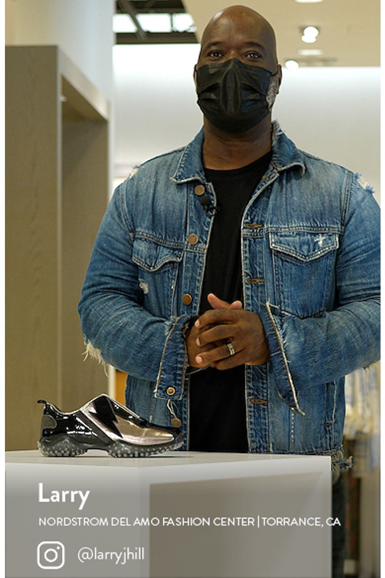 Moonwalk Sneaker video